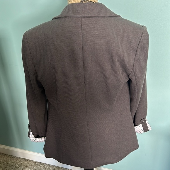 41 Hawthorn Blazer - Picture 4 of 4